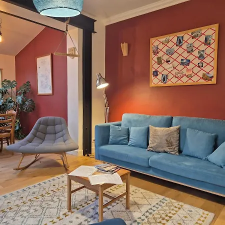 Villa Brique Et Silex Terrasse Jardin Parking Rouen