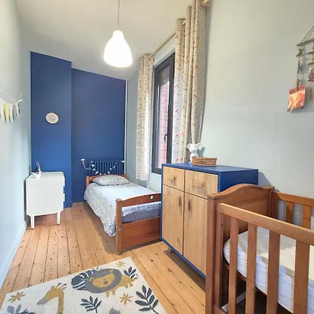 Villa Brique Et Silex Terrasse Jardin Parking *